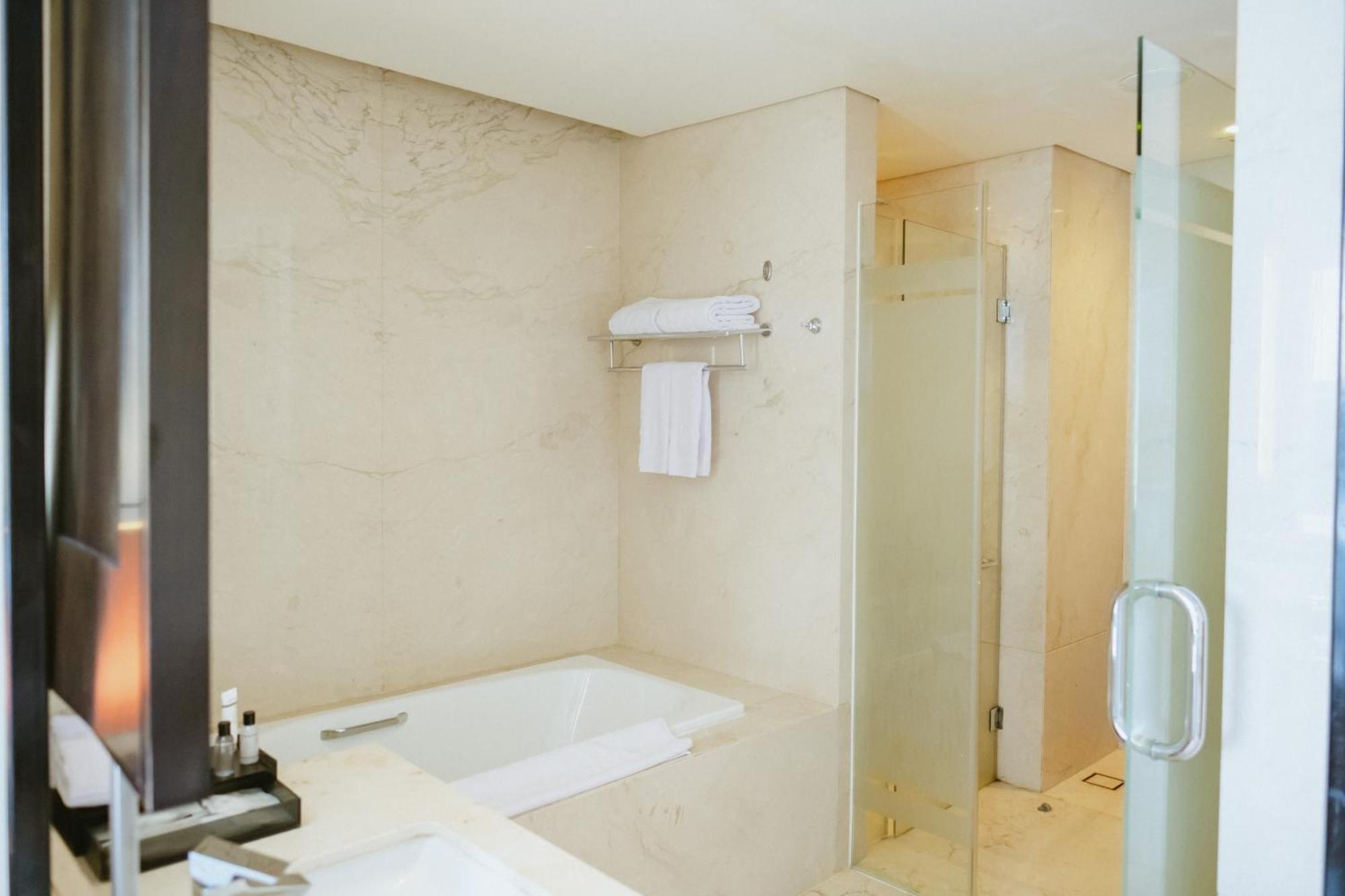 Po Hotel Семаранг Экстерьер фото