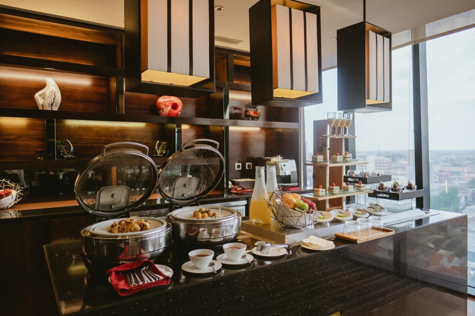 Po Hotel Семаранг Экстерьер фото