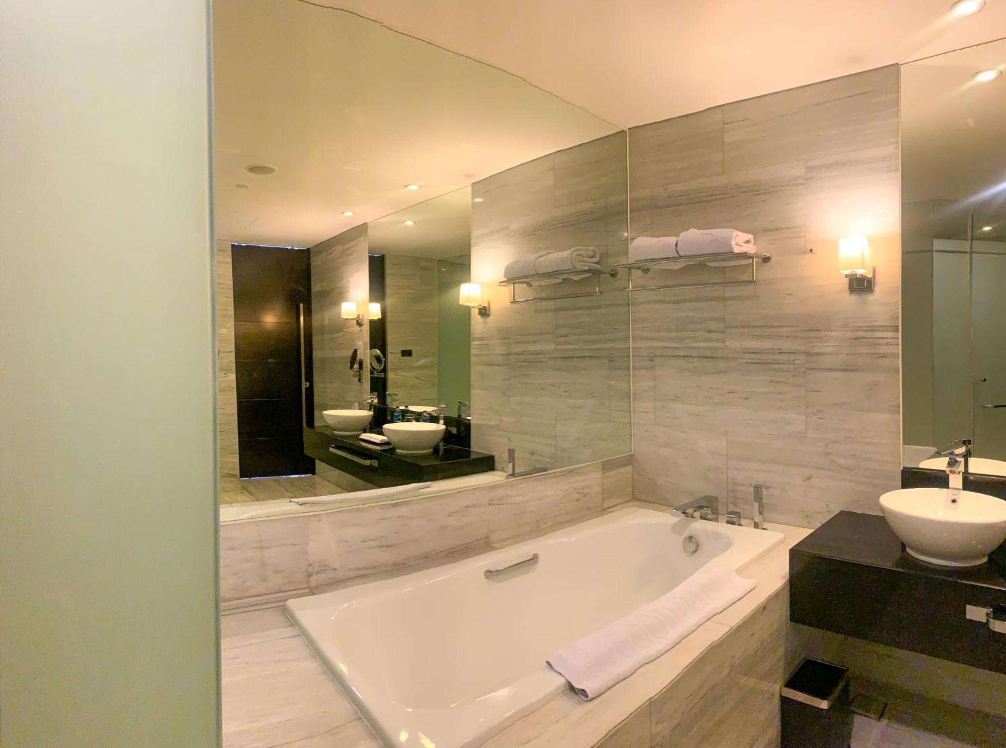 Po Hotel Семаранг Экстерьер фото
