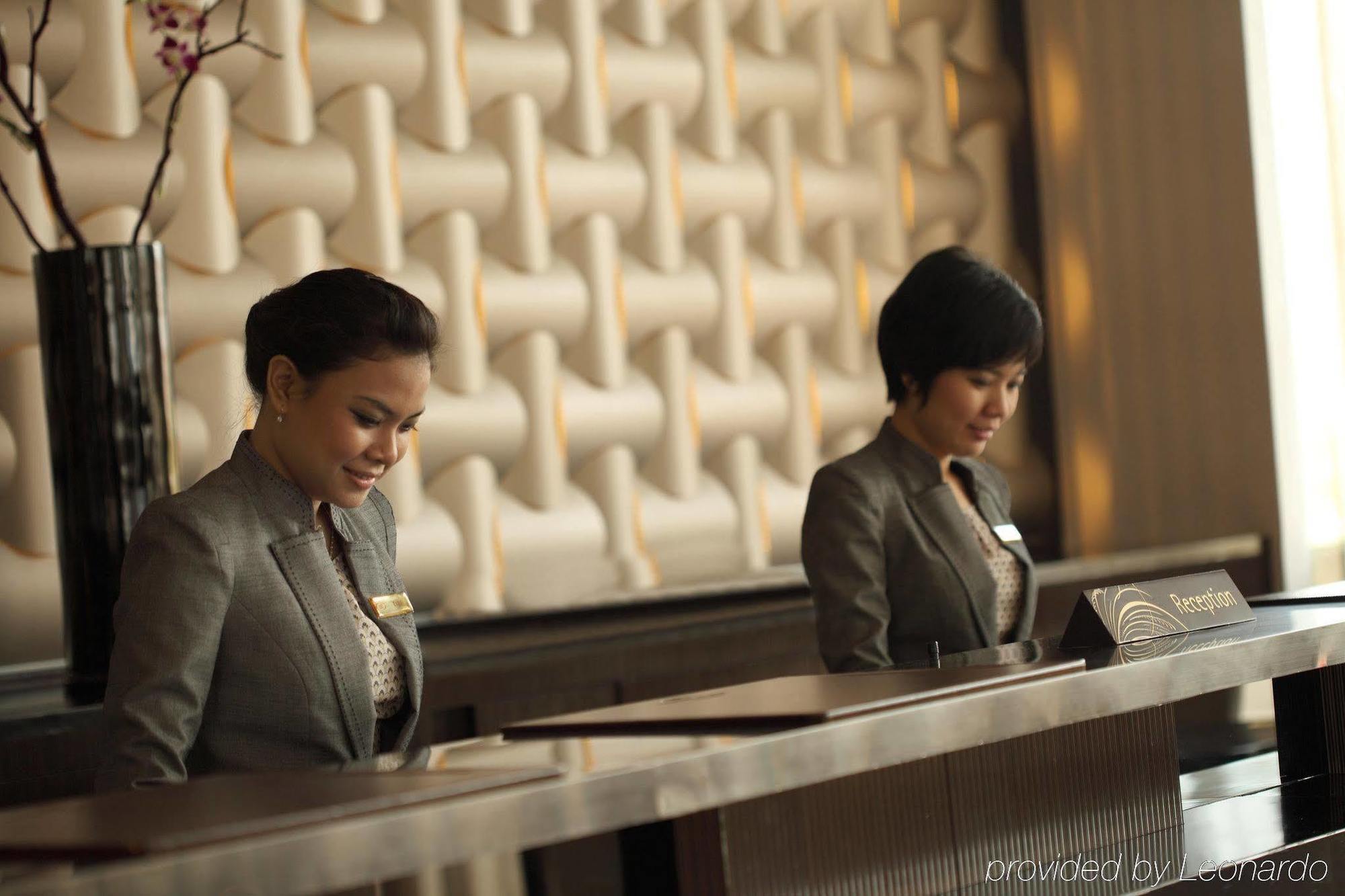Po Hotel Семаранг Интерьер фото
