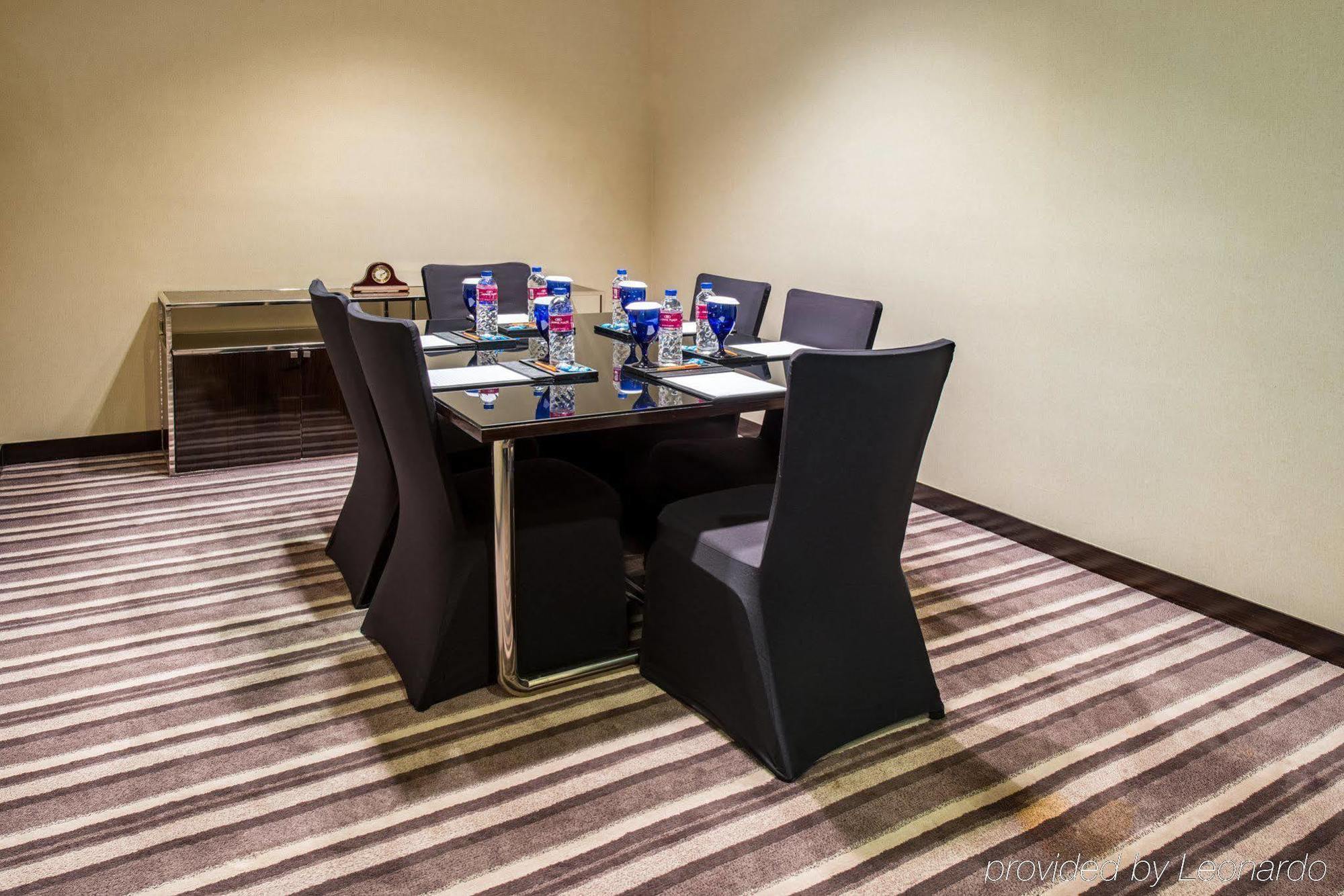 Po Hotel Семаранг Экстерьер фото